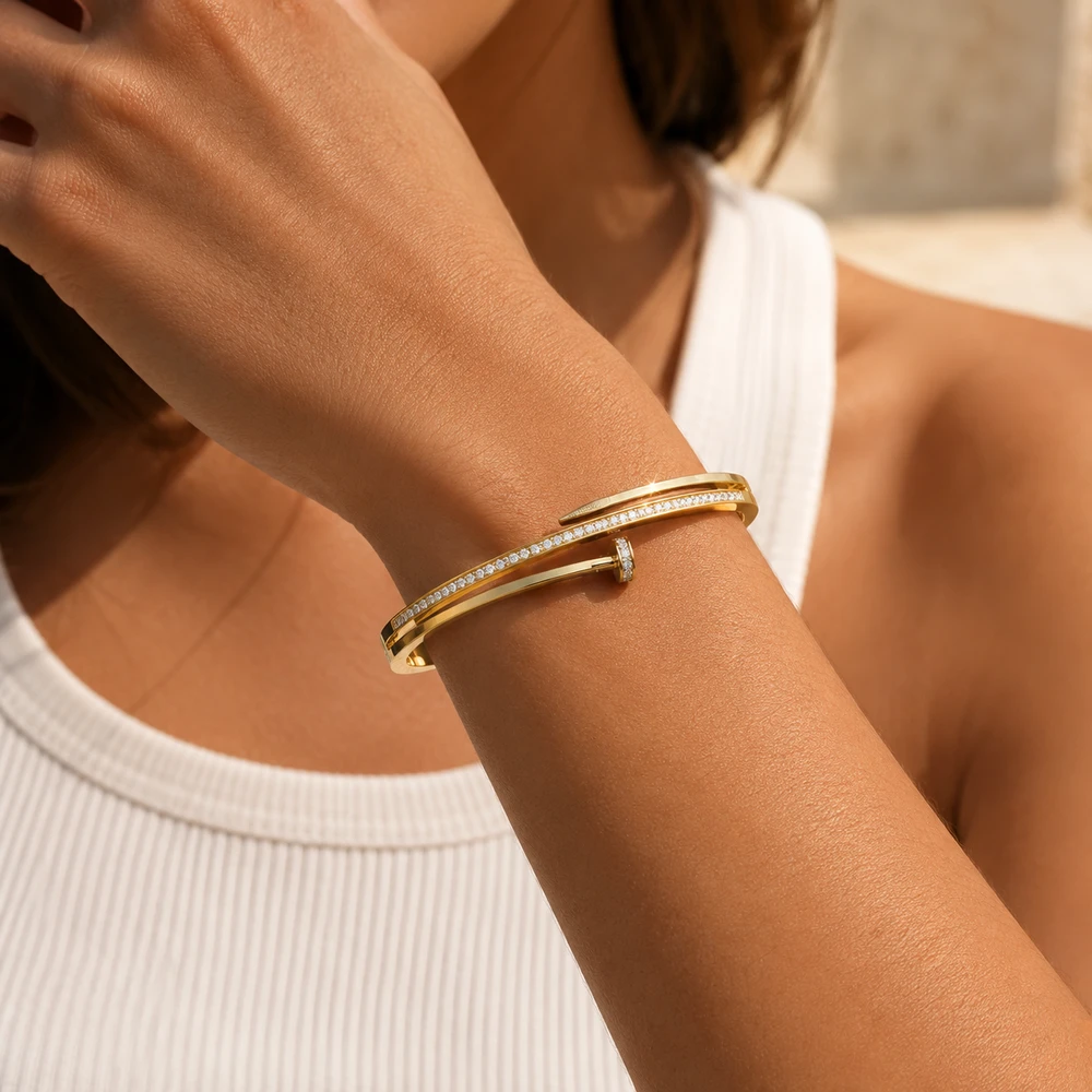 Nailclimp rhinestone bracelet