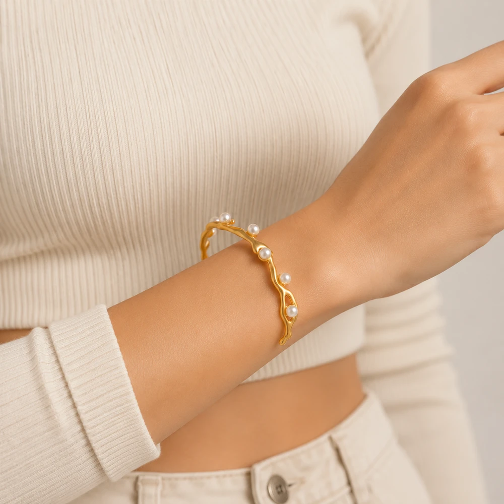 Sea Breeze Pearl Bracelet
