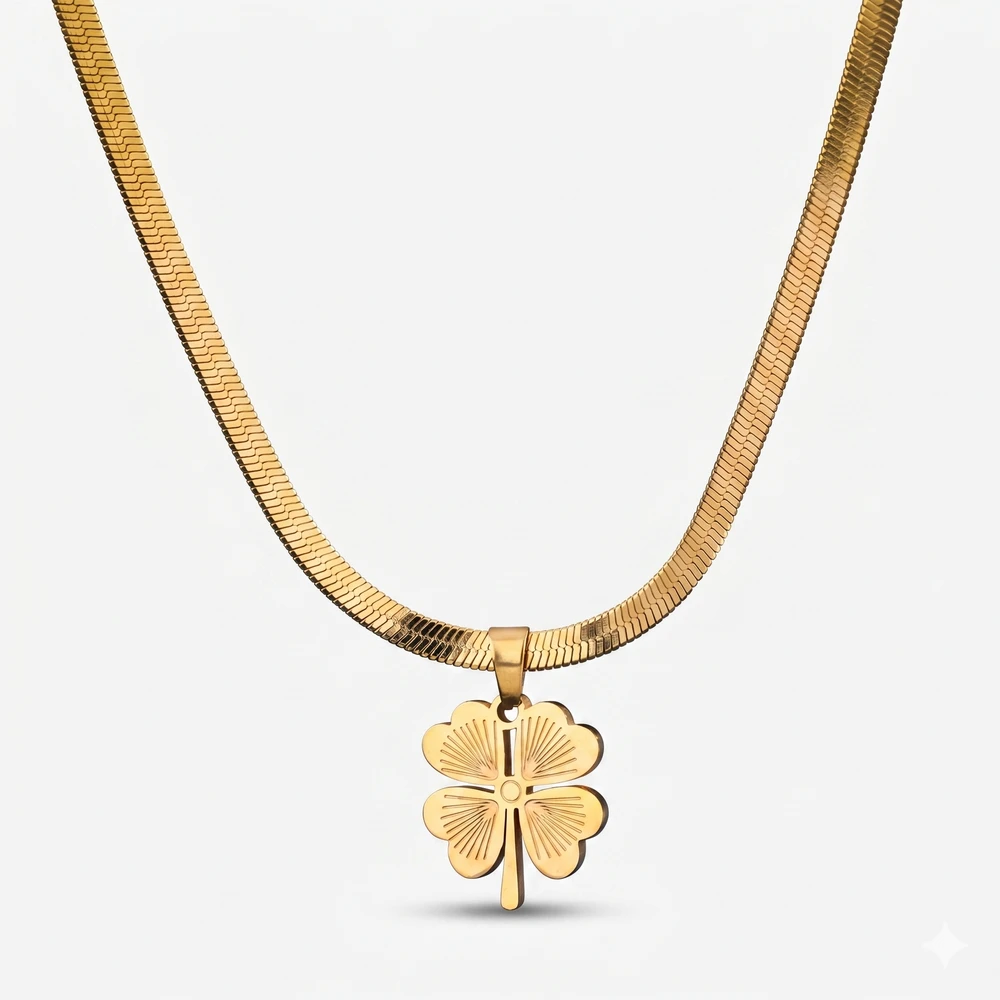 Leaf Clover Necklace